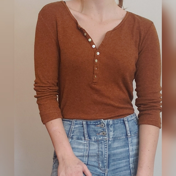 Roots Tencel/Wool Long Sleeve - Picture 1 of 5